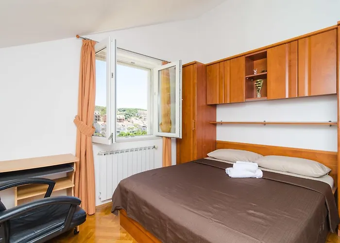 Feel Phili Apartment