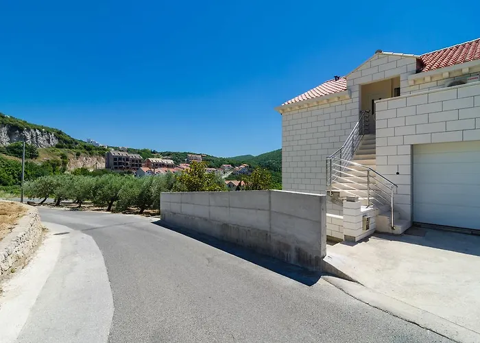 Feel Phili Apartment